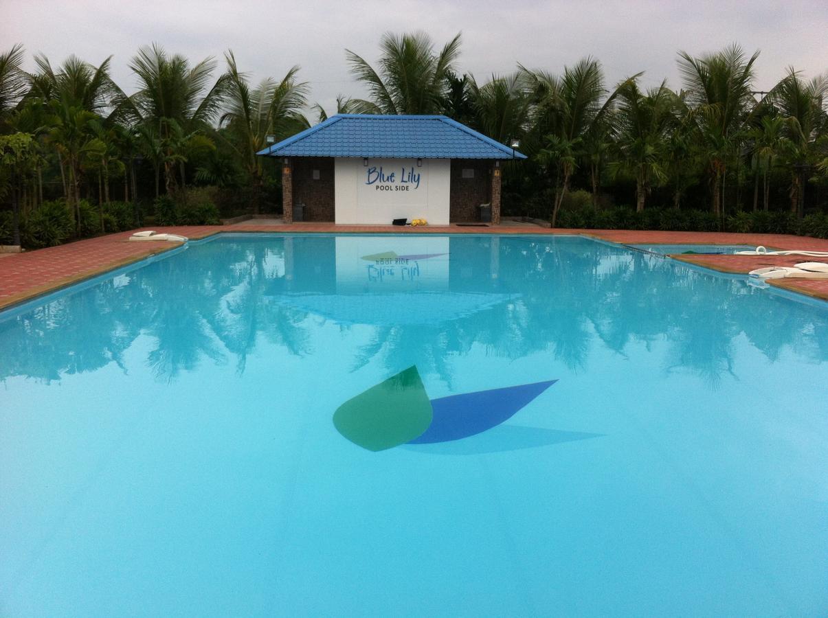 Palms Water Resort Kalyān Buitenkant foto