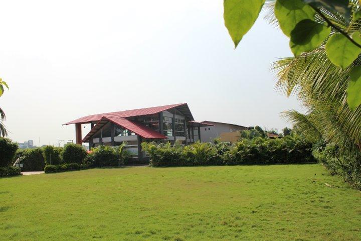 Palms Water Resort Kalyān Buitenkant foto